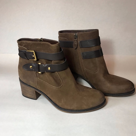 Franco Sarto Linden 2 Ankle Bootie - Picture 1 of 8
